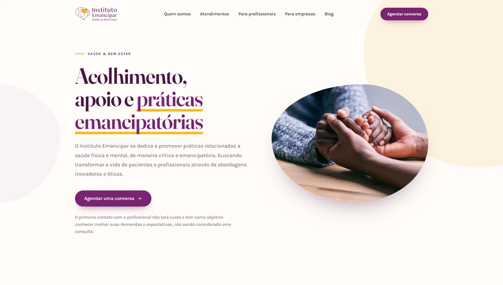 Página inicial de um site de saúde e bem-estar, com o título Acolhimento, apoio e práticas emancipatórias